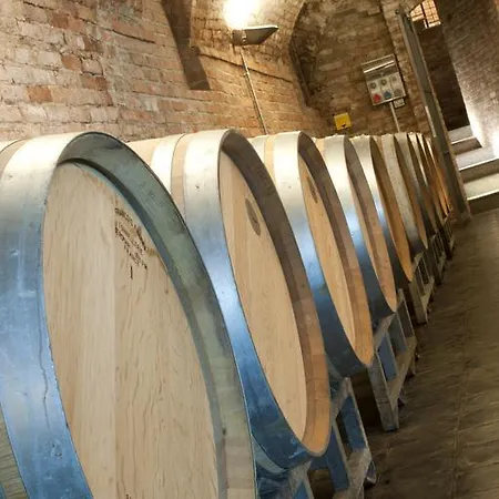 Lantgård Rivella Barbaresco